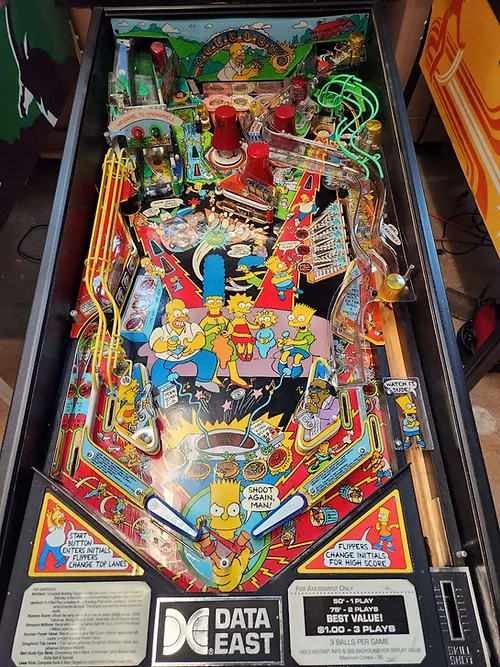 The Simpsons Pinball Machine By Data East - Image 4